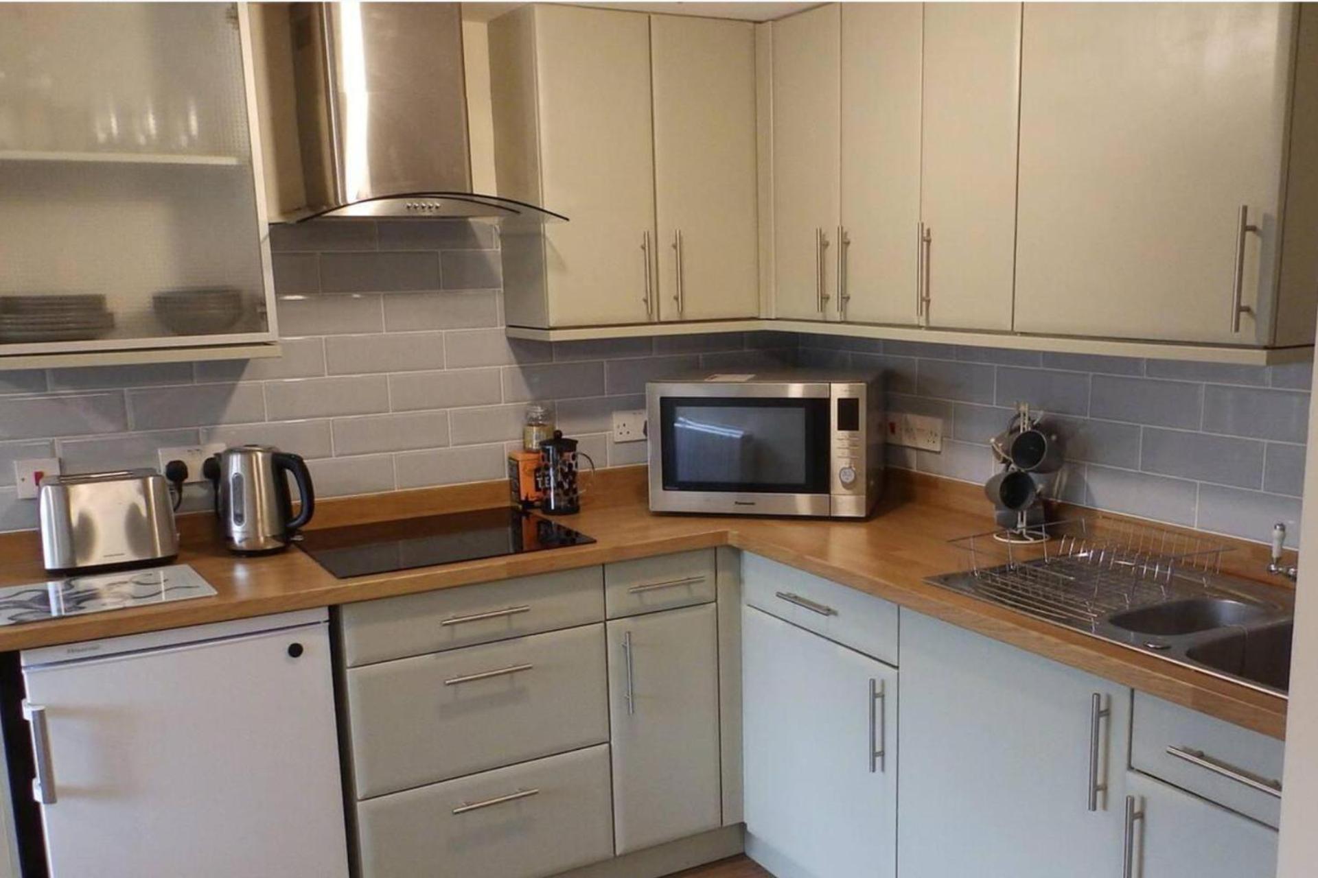 1 Bed-Pet Friendly-Parking-Patio-Close To Coasts North Hill Exteriör bild